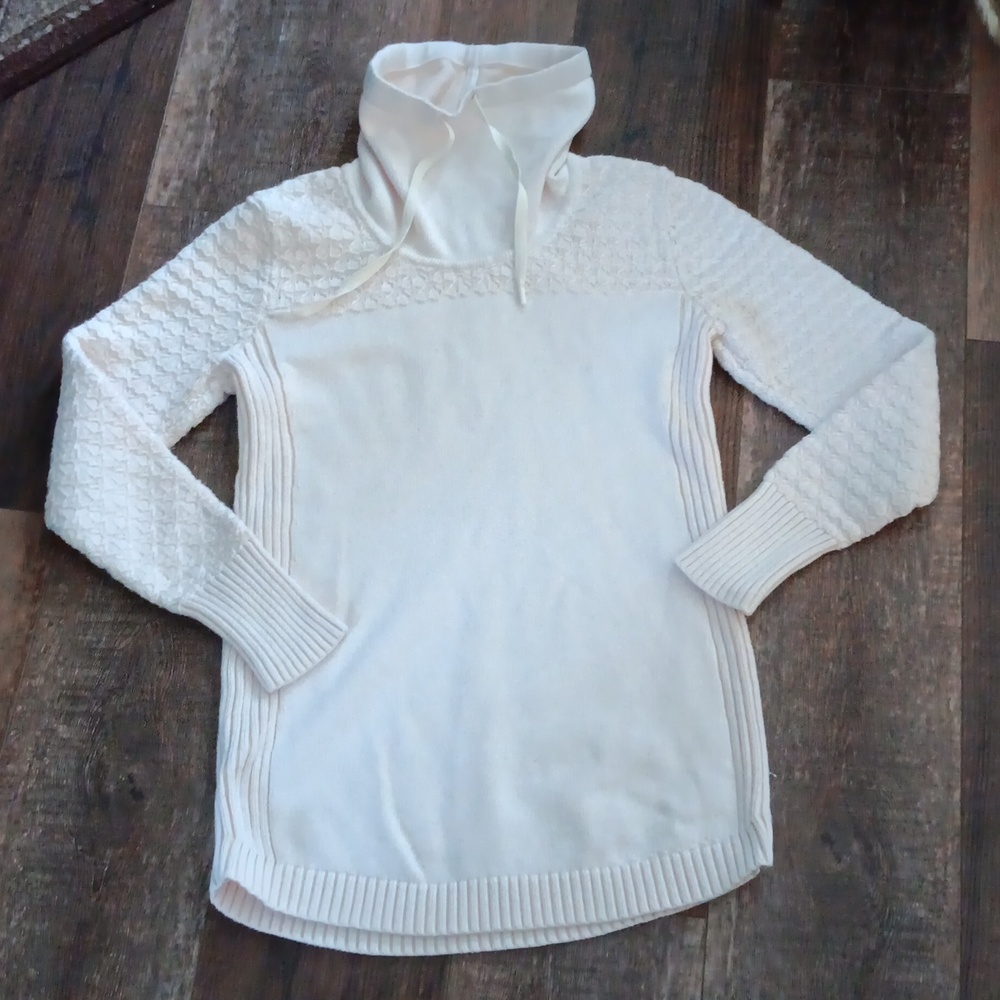 Eddie Bauer sweater